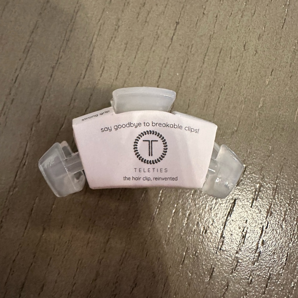 Teleties Tiny Hair Clip- Coconut/White